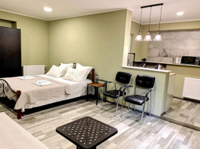 Гостиница Red Fox Guesthouse  Тбилиси